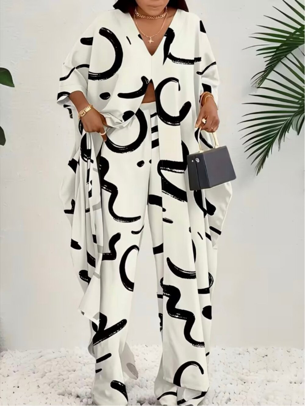 Black & White Abstract Print Flowy Two-Piece Pant Set